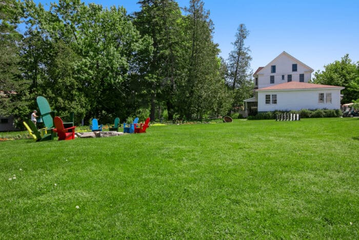 The Sunshine Lawn