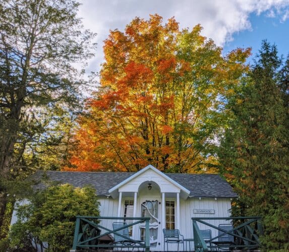 basin harbor elmwood cottage in the fall